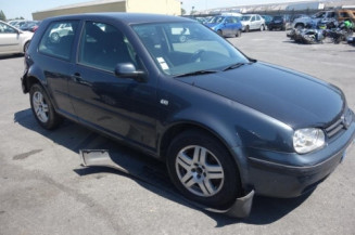 Pretensionneur de ceinture avant droit VOLKSWAGEN GOLF 4