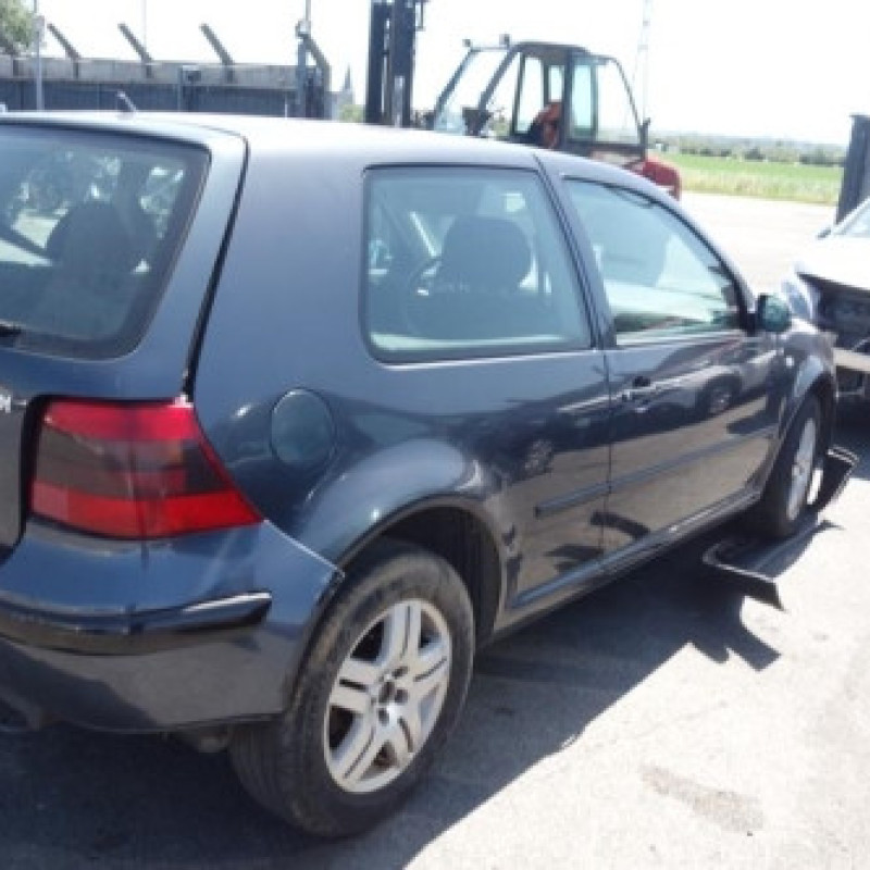 Pretensionneur de ceinture avant droit VOLKSWAGEN GOLF 4 Photo n°6