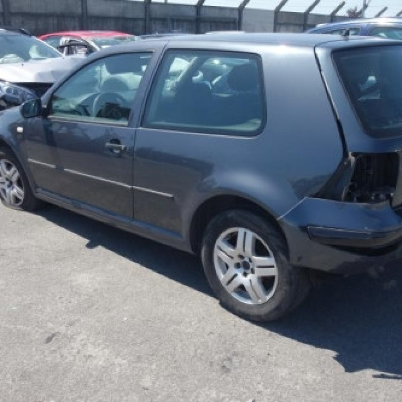 Pretensionneur de ceinture avant droit VOLKSWAGEN GOLF 4 Photo n°7