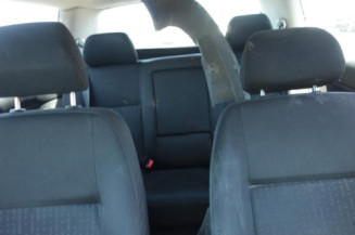 Pretensionneur de ceinture avant droit VOLKSWAGEN GOLF 4