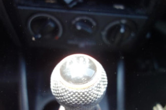 Pretensionneur de ceinture avant droit VOLKSWAGEN GOLF 4