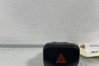 Bouton de warning NISSAN NOTE 1 Photo n°1
