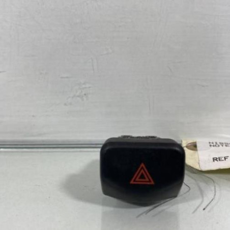Bouton de warning NISSAN NOTE 1 Photo n°1