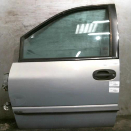 Porte avant gauche CHRYSLER VOYAGER 3 Photo n°1