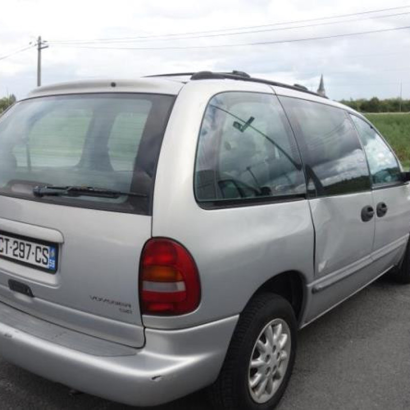 Porte avant gauche CHRYSLER VOYAGER 3 Photo n°6