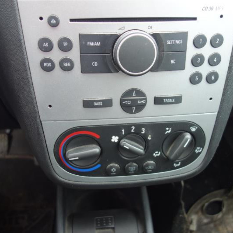 Commande chauffage OPEL CORSA C Photo n°8