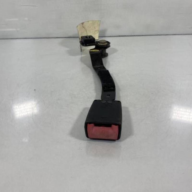 Attache ceinture avant droit SKODA OCTAVIA 1 Photo n°1