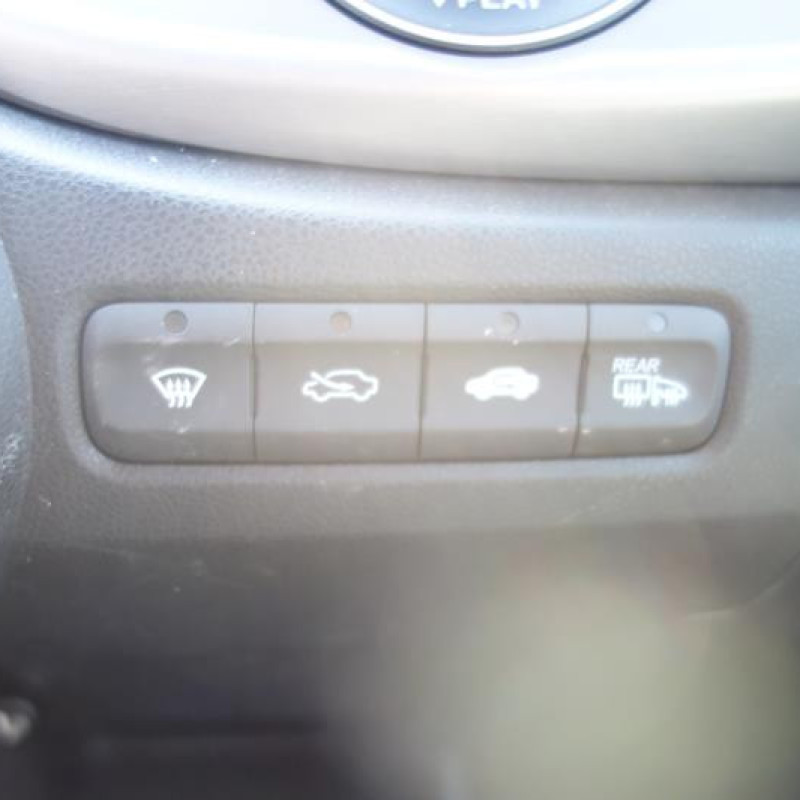 Pretensionneur de ceinture arriere gauche HONDA JAZZ 3 Photo n°9