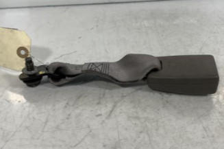 Attache ceinture arriere droit NISSAN NOTE 1