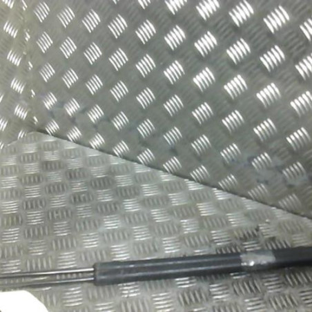 Verin de coffre NISSAN NOTE 1 Photo n°1