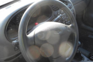 Serrure avant droit FORD FIESTA 4