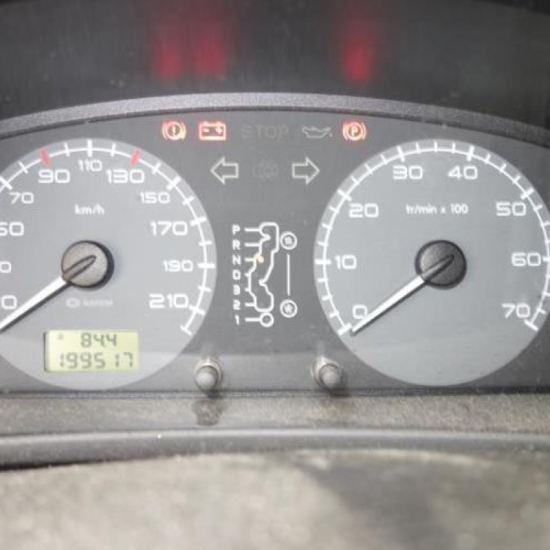 Charniere de capot CITROEN XSARA Photo n°13