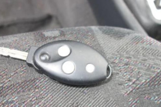 Charniere de capot CITROEN XSARA