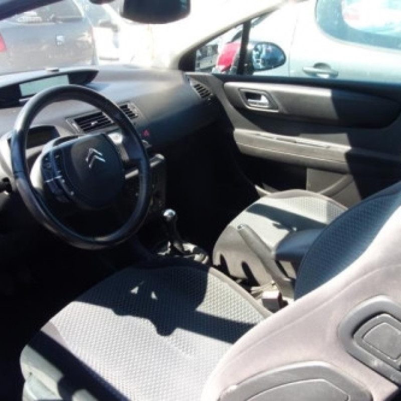 Pretensionneur de ceinture avant droit CITROEN C4 1 Photo n°8