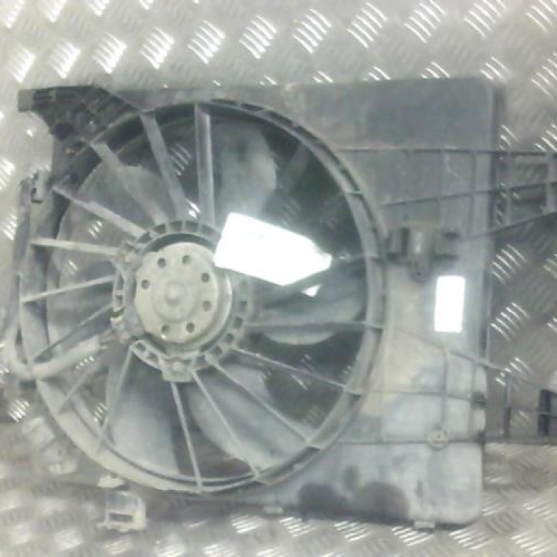 Moto ventilateur radiateur RENAULT KANGOO 2 Photo n°2