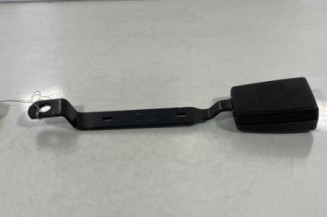 Attache ceinture avant droit SKODA FABIA 2