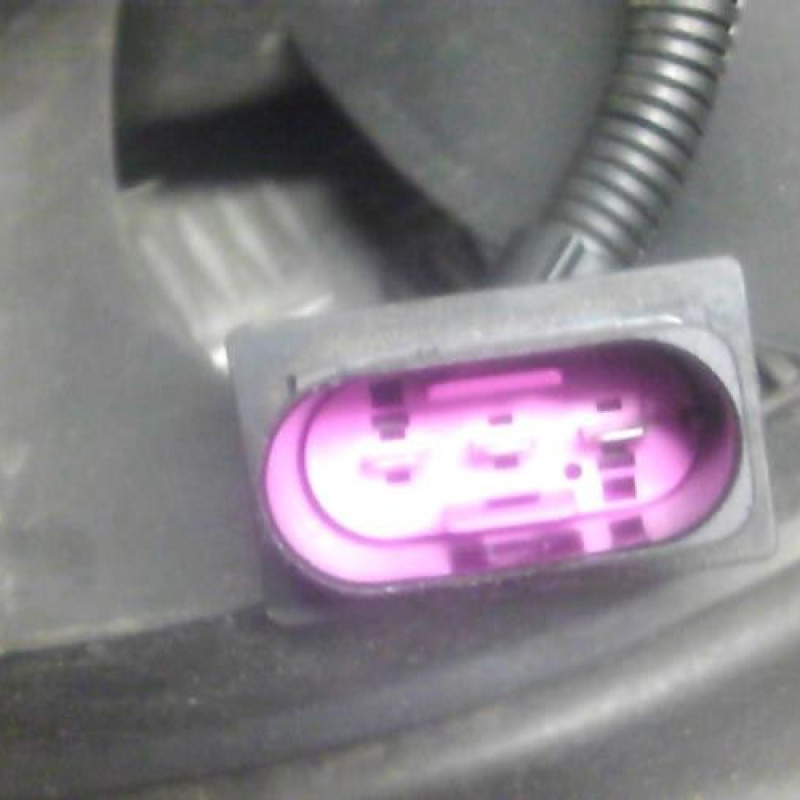 Moto ventilateur radiateur SKODA FABIA 2 Photo n°3
