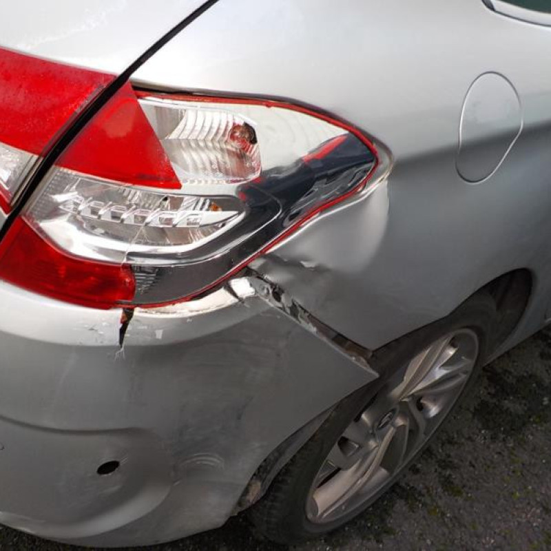 Verin de coffre CITROEN C4 2 Photo n°19