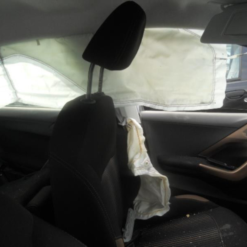 Bloc ABS (freins anti-blocage) PEUGEOT 208 1 Photo n°9