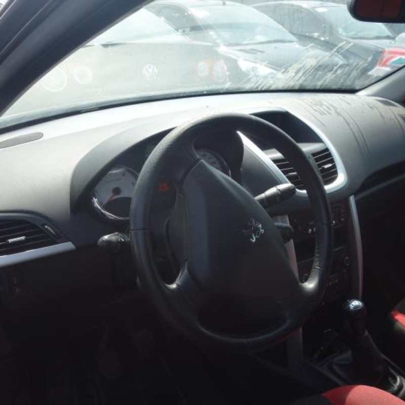 Ceinture arriere gauche PEUGEOT 207 Photo n°8