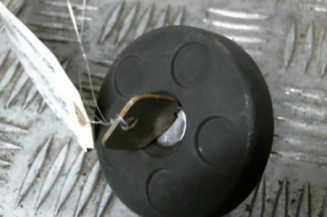 Bouchon de carburant RENAULT R4 FOURGONNETTE Photo n°1