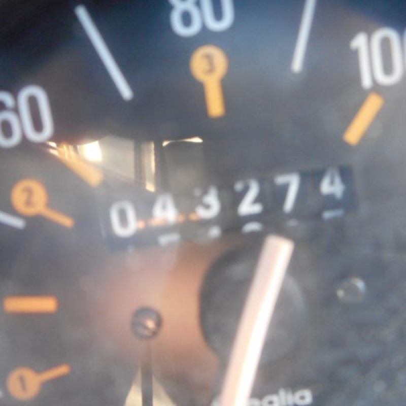Bouchon de carburant RENAULT R4 FOURGONNETTE Photo n°8