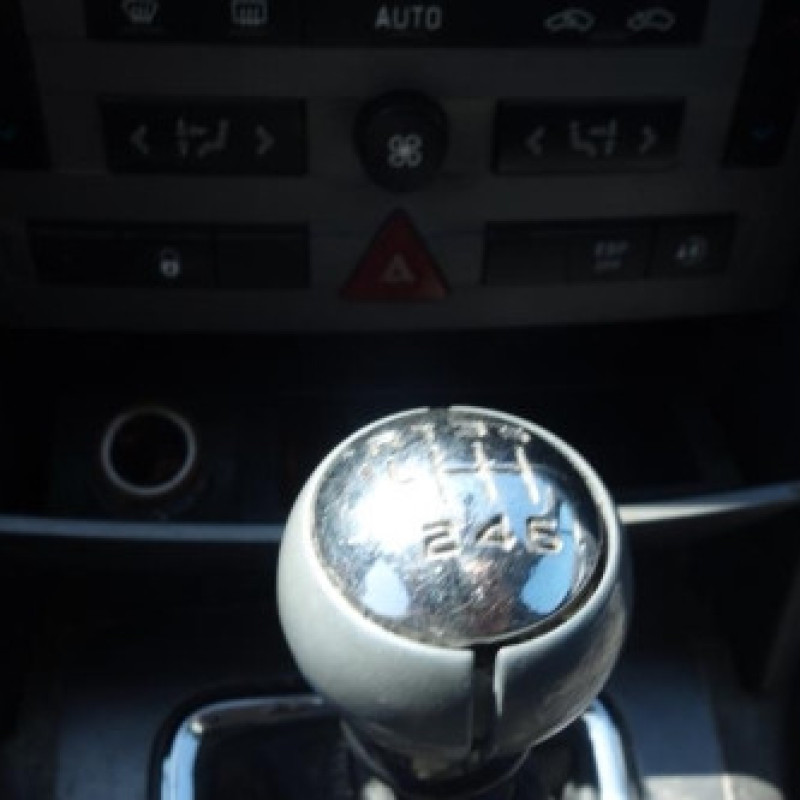 Moteur essuie glace avant droit PEUGEOT 407 Photo n°10