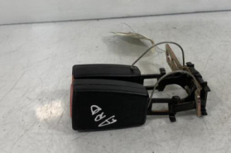 Attache ceinture arriere droit VOLVO 850