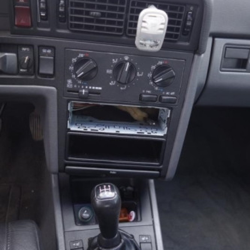 Serrure avant droit VOLVO 850 Photo n°14