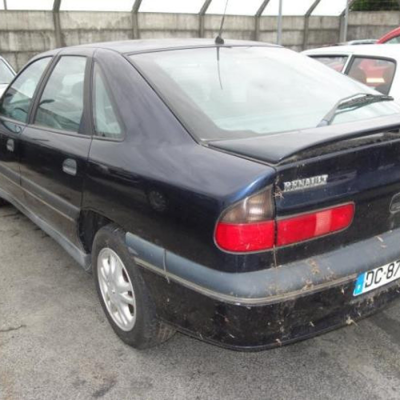 Interrupteur de leve vitre avant droit RENAULT SAFRANE Photo n°7