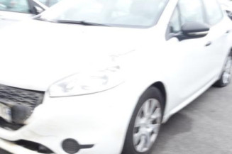 Trappe d'essence PEUGEOT 208 1