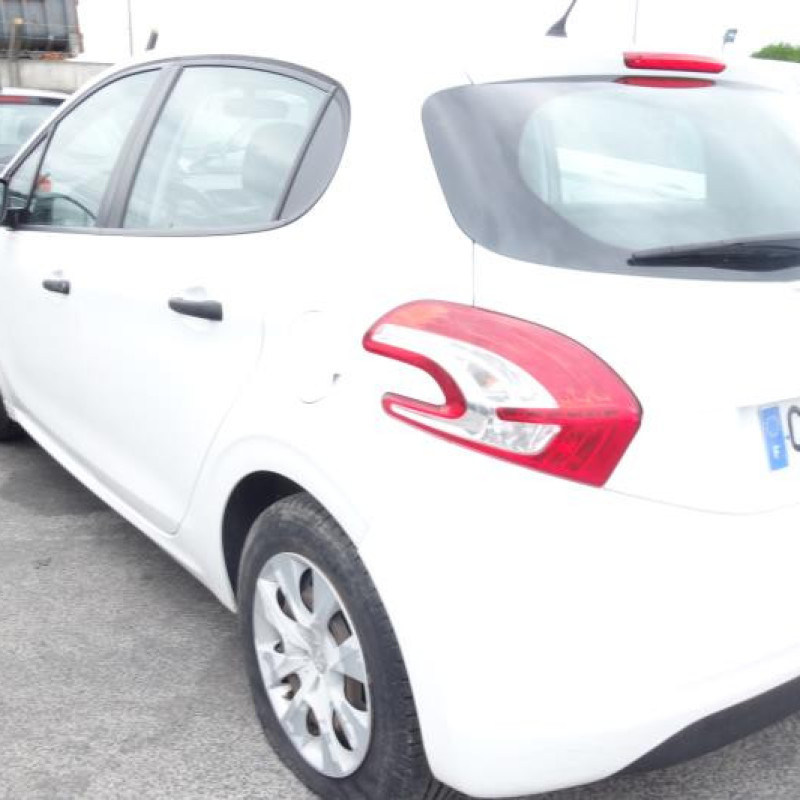 Trappe d'essence PEUGEOT 208 1 Photo n°7