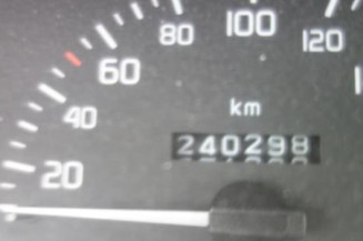 Pretensionneur de ceinture avant droit RENAULT LAGUNA 1