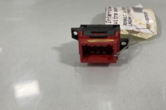 Interrupteur de leve vitre avant gauche RENAULT LAGUNA 1