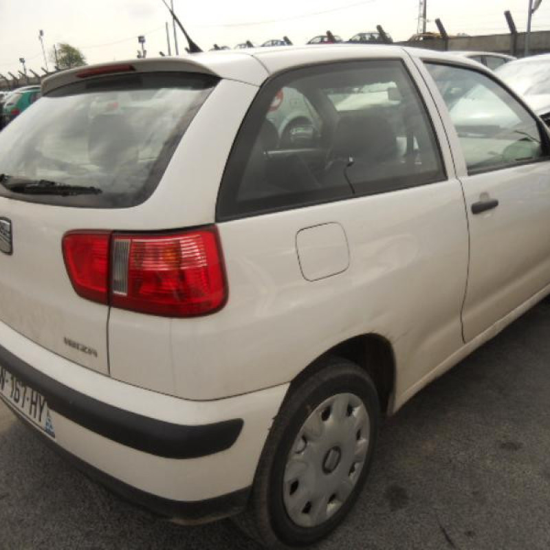 Capot SEAT IBIZA 2 Photo n°5