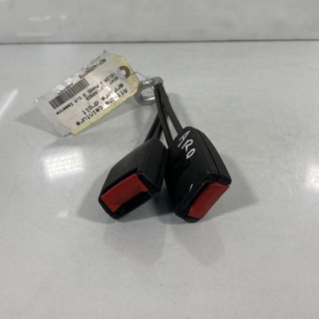 Attache ceinture arriere droit SEAT IBIZA 2 Photo n°1