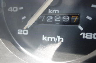 Serrure de coffre FORD FIESTA 2
