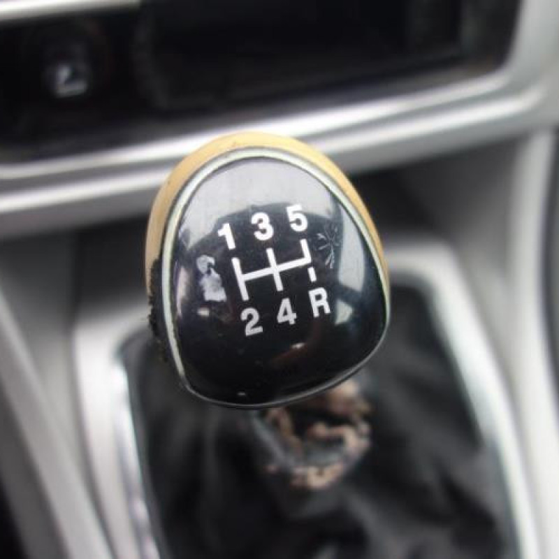 Ceinture arriere gauche FORD MONDEO 3 Photo n°11