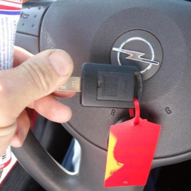 Ceinture arriere droit OPEL CORSA C Photo n°13