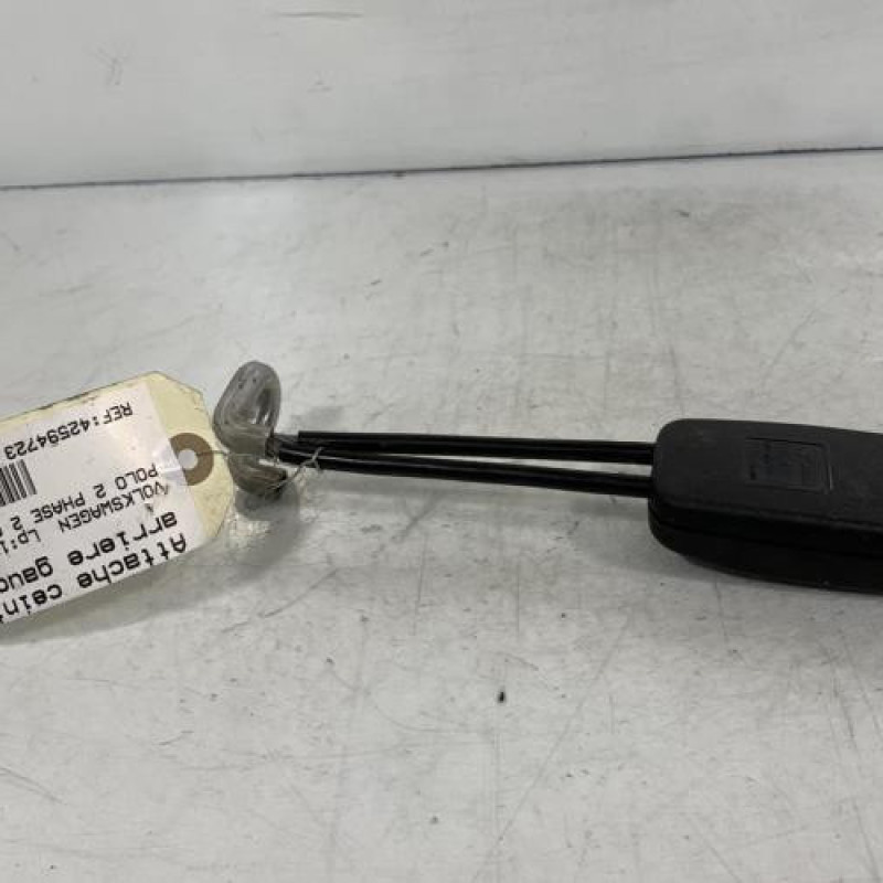 Attache ceinture arriere gauche VOLKSWAGEN POLO 2 Photo n°3