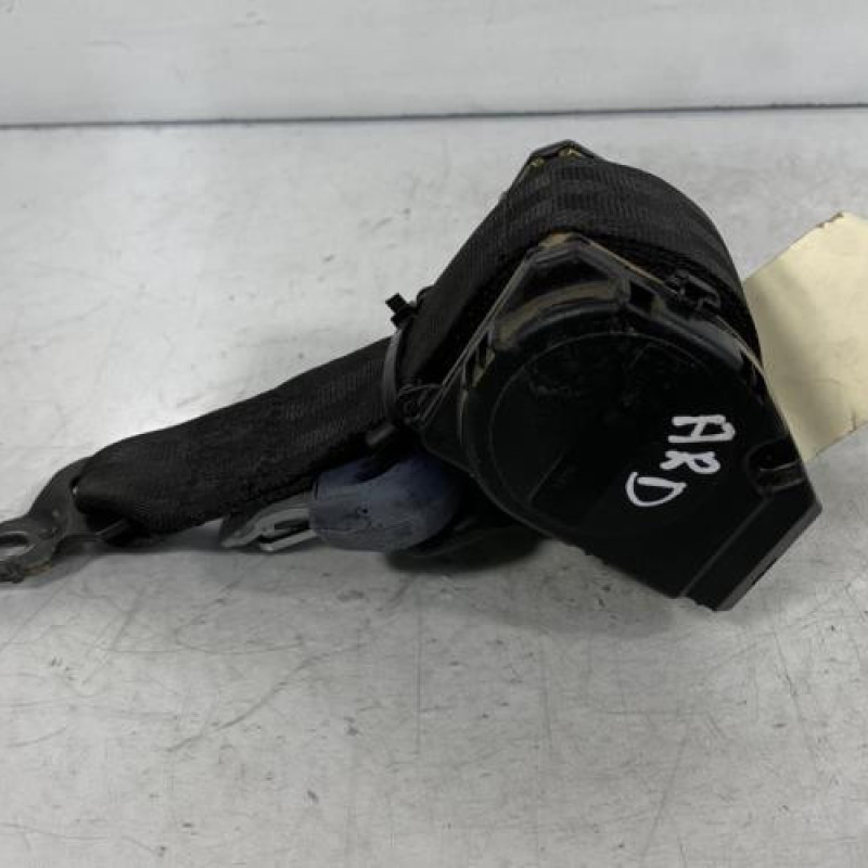 Ceinture arriere droit VOLKSWAGEN POLO 2 Photo n°1