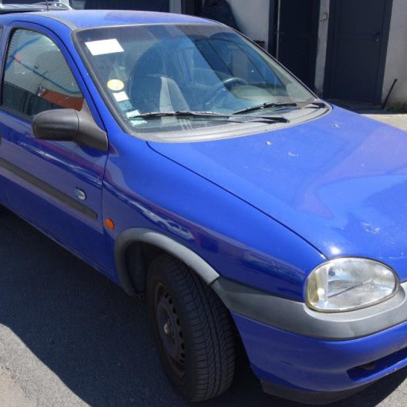 Ceinture arriere gauche OPEL CORSA B Photo n°5