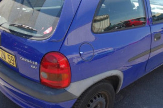 Ceinture arriere gauche OPEL CORSA B
