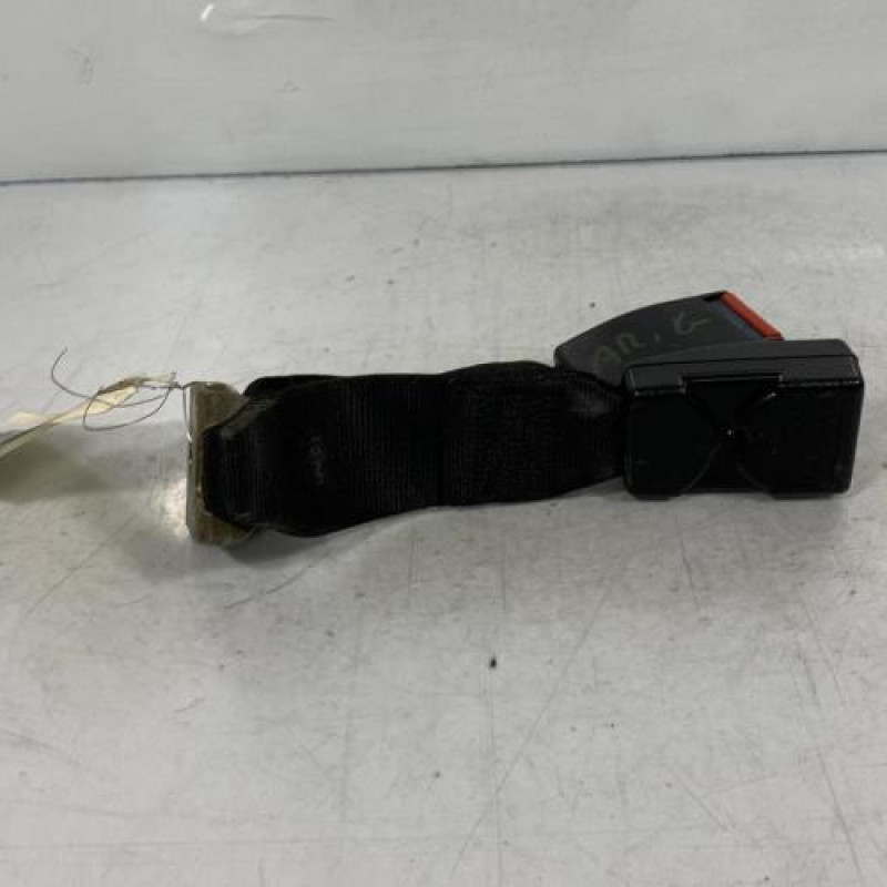 Attache ceinture arriere gauche OPEL ASTRA F Photo n°3