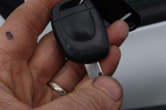 Serrure avant droit RENAULT CLIO 2 CAMPUS