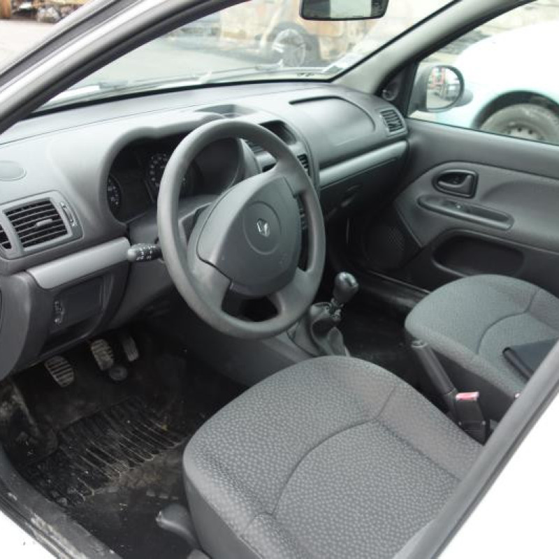 Volant RENAULT CLIO 2 CAMPUS Photo n°5