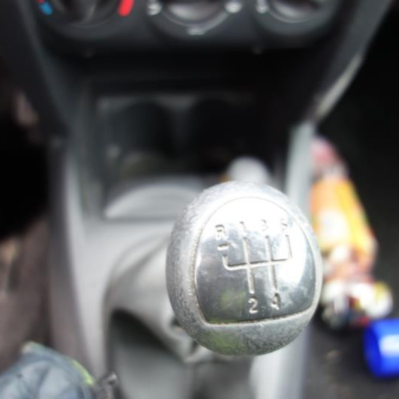 Volant RENAULT CLIO 2 CAMPUS Photo n°8