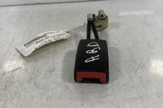 Attache ceinture arriere droit VOLKSWAGEN PASSAT 4