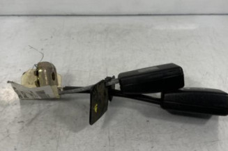 Attache ceinture arriere gauche VOLKSWAGEN PASSAT 4