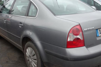 Pretensionneur de ceinture arriere gauche VOLKSWAGEN PASSAT 4